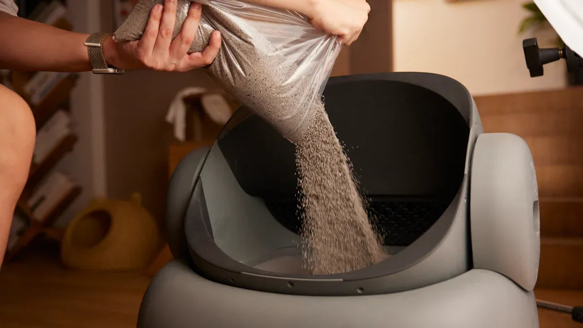 Top Cat Litter Boxes with Scoop for Cleaner Homes