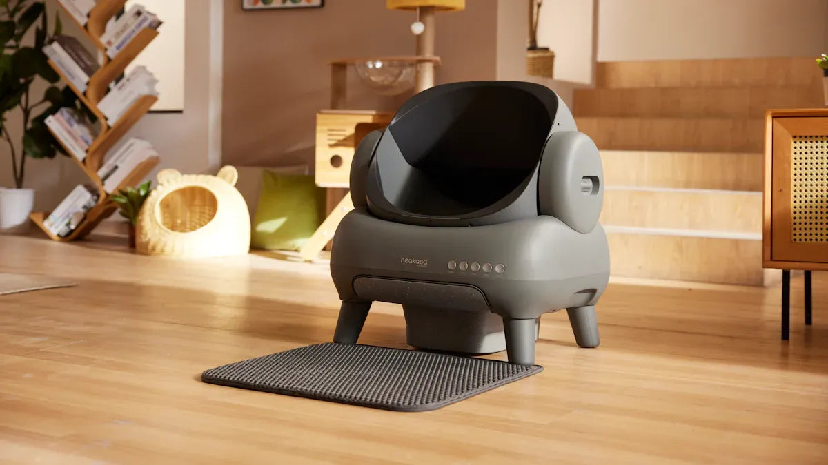 Automatic Cat Litter Boxes vs Traditional Options