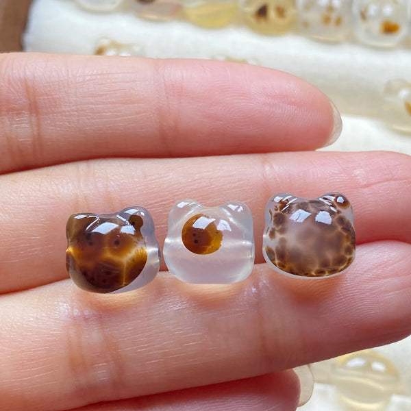 Natural Agate Cat Head Bead – Milky White