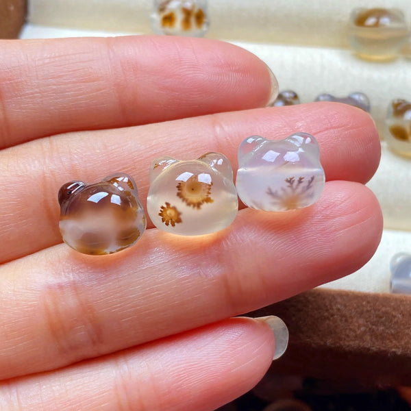 Natural Agate Cat Head Bead – Milky White