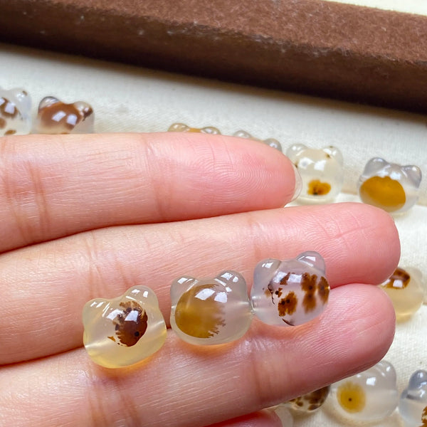 Natural Agate Cat Head Bead – Milky White